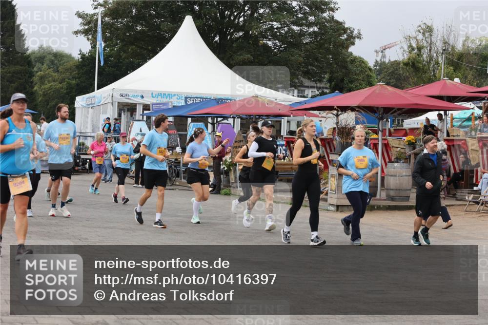 13.09.2026 - Kiel Lauf Andreas Tolksdorf http://msf.ph/oto/10416397 13.09.2026 10:07:16 Kiellinie 9204, 12234, 5327, 1187, 3986, 24 meine-sportfotos.de