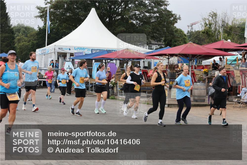 13.09.2026 - Kiel Lauf Andreas Tolksdorf http://msf.ph/oto/10416406 13.09.2026 10:07:16 Kiellinie 9204, 12234, 5327, 3986 meine-sportfotos.de