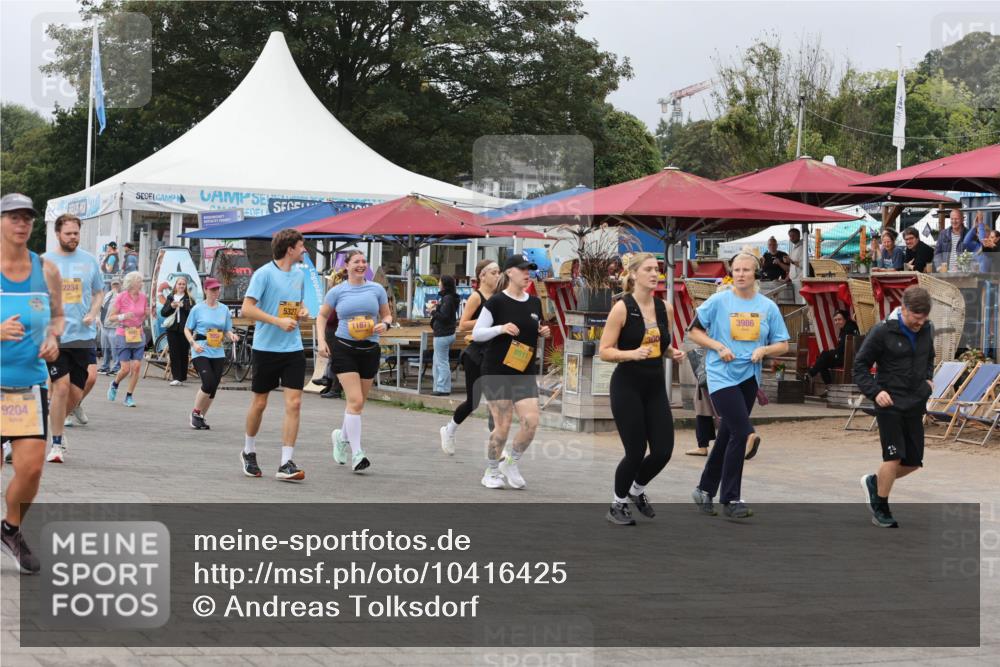 13.09.2026 - Kiel Lauf Andreas Tolksdorf http://msf.ph/oto/10416425 13.09.2026 10:07:16 Kiellinie 9204, 2234, 5327, 16, 3986 meine-sportfotos.de