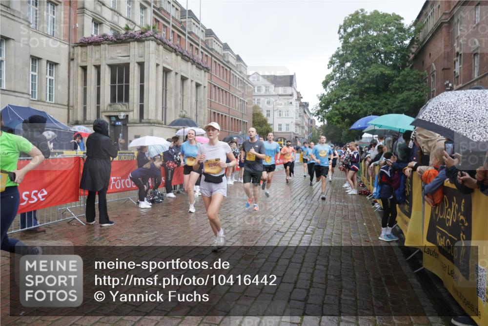 13.09.2026 - Kiel Lauf Yannick Fuchs http://msf.ph/oto/10416442 13.09.2026 10:48:22 Ziel 199, 473, 854, 1161, 1322, 1564, 1763, 1818, 2001, 2042, 2097, 2253, 2649, 3272, 3402, 3738, 4511, 4736, 5116, 5447, 5546, 6000, 6629, 6935, 7326, 8083, 8349, 8553, 9561, 9972, 10234, 10265, 10820, 10979, 11005, 11104, 11304, 11349, 11383, 12263, 596, 696, 708, 960, 995, 1059, 1273, 1586, 1595, 1644, 2625, 2712, 3012, 3014, 3682, 3715, 4553, 4713, 4720, 4896, 5240, 5747, 6418, 6507, 6760, 6778, 6967, 7001, 7104, 7212, 7668, 8387, 8737, 9076, 9915, 10234, 10634, 10672 meine-sportfotos.de