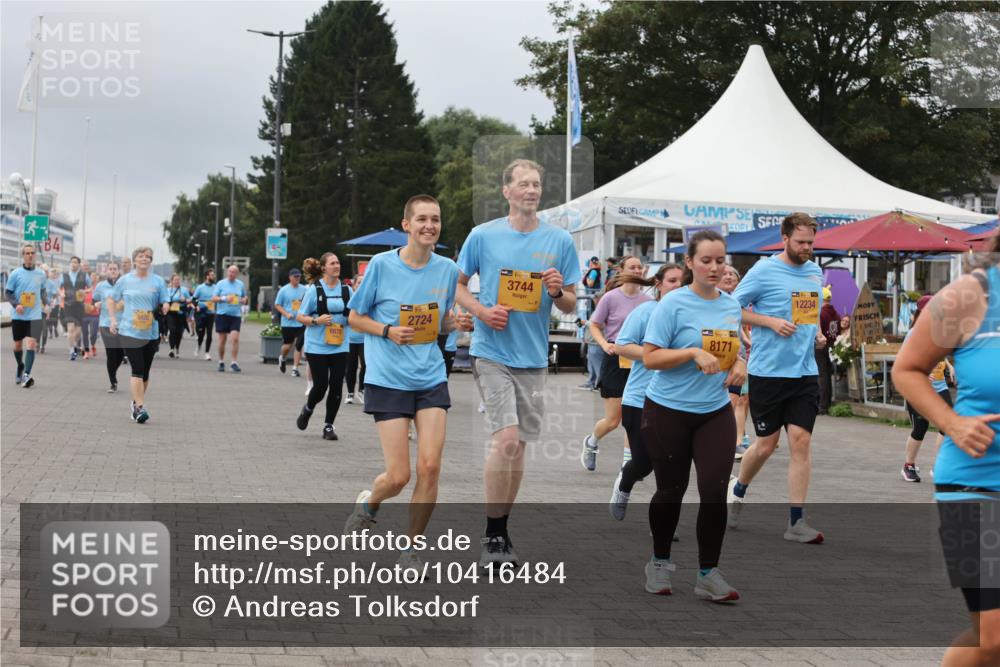 13.09.2026 - Kiel Lauf Andreas Tolksdorf http://msf.ph/oto/10416484 13.09.2026 10:07:18 Kiellinie 84, 6670, 2724, 39, 3744, 8171, 12234 meine-sportfotos.de