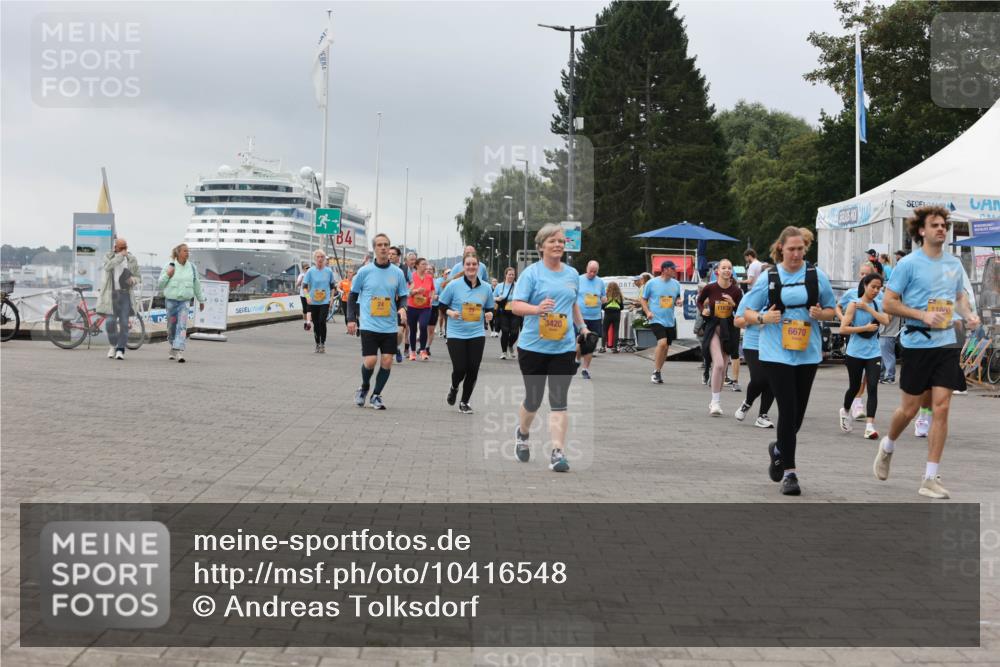 13.09.2026 - Kiel Lauf Andreas Tolksdorf http://msf.ph/oto/10416548 13.09.2026 10:07:21 Kiellinie 3420, 6670, 11600 meine-sportfotos.de
