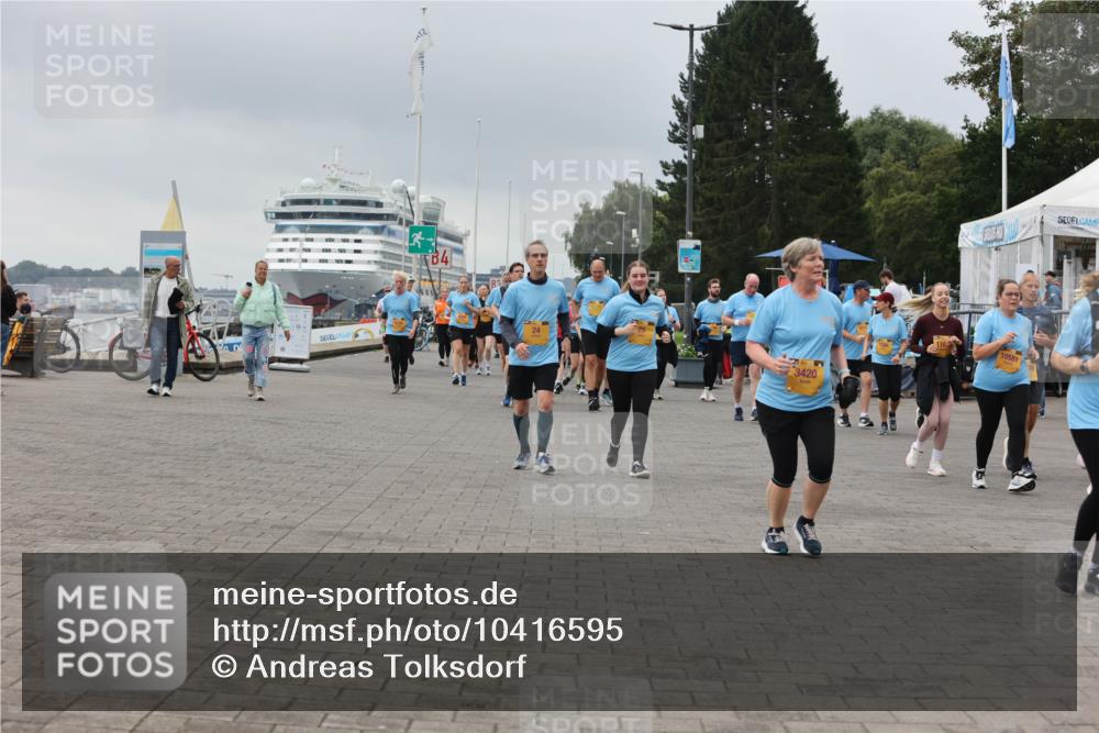13.09.2026 - Kiel Lauf Andreas Tolksdorf http://msf.ph/oto/10416595 13.09.2026 10:07:22 Kiellinie 3420, 116, 10581 meine-sportfotos.de