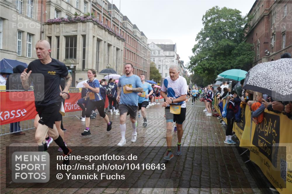 13.09.2026 - Kiel Lauf Yannick Fuchs http://msf.ph/oto/10416643 13.09.2026 10:48:32 Ziel 147, 170, 376, 472, 473, 854, 1161, 1322, 1564, 1763, 1818, 2011, 2042, 2649, 2956, 3031, 3272, 3402, 3773, 4511, 4753, 5546, 5655, 6629, 6935, 7313, 7435, 7724, 8083, 8305, 8349, 9561, 10820, 10979, 11304, 199, 596, 960, 995, 1273, 1564, 1586, 1595, 1644, 2001, 2097, 2253, 2625, 2712, 3012, 3014, 3738, 4553, 4720, 4736, 4896, 5116, 5447, 6000, 6418, 6507, 6760, 7104, 7212, 7326, 7668, 8553, 8737, 9972, 10234, 10265, 10634, 10672, 11005, 11349, 11383, 439, 727 meine-sportfotos.de