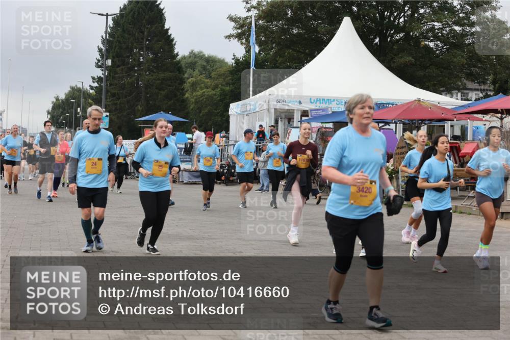 13.09.2026 - Kiel Lauf Andreas Tolksdorf http://msf.ph/oto/10416660 13.09.2026 10:07:24 Kiellinie 11678, 3420 meine-sportfotos.de