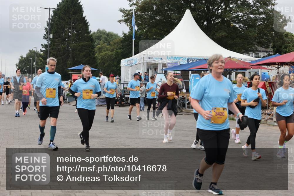 13.09.2026 - Kiel Lauf Andreas Tolksdorf http://msf.ph/oto/10416678 13.09.2026 10:07:25 Kiellinie 24, 1391, 1678, 491, 3420 meine-sportfotos.de