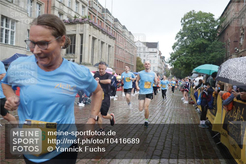 13.09.2026 - Kiel Lauf Yannick Fuchs http://msf.ph/oto/10416689 13.09.2026 10:48:35 Ziel 147, 170, 376, 418, 472, 473, 854, 1161, 1322, 1763, 2011, 2042, 2649, 2956, 3031, 3272, 3613, 3773, 3845, 4510, 4753, 5655, 6629, 7313, 7435, 7724, 8305, 8349, 8706, 9574, 10979, 11304, 12689, 199, 596, 854, 960, 1273, 1564, 1586, 1595, 1644, 1763, 1818, 2001, 2097, 2253, 2712, 3012, 3014, 3272, 3402, 3738, 4511, 4553, 4720, 4736, 4896, 5116, 5447, 5546, 6000, 6418, 6760, 7212, 7326, 7668, 8553, 8737, 9972, 10234, 10265, 10672, 11005, 11349, 11383, 439, 727, 3012, 3014 meine-sportfotos.de
