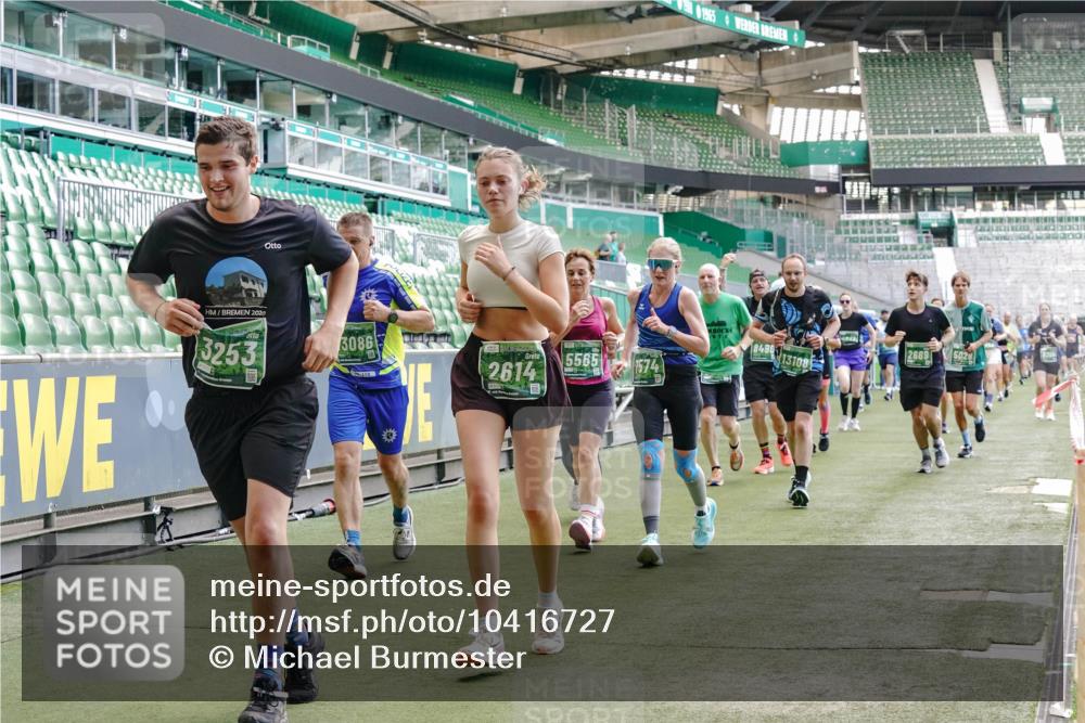 13.09.2026 - 21. swb-Marathon Bremen Michael Burmester http://msf.ph/oto/10416727 13.09.2026 13:19:54 Laufen im Stadion 333, 464, 486, 512, 704, 921, 938, 1066, 1129, 1156, 1409, 1431, 1446, 1506, 1697, 1756, 1765, 1815, 1916, 2010, 2028, 2064, 2137, 2224, 2240, 2294, 2315, 2349, 2394, 2395, 2417, 2437, 2453, 2501, 2519, 2533, 2557, 2563, 2588, 2622, 2626, 2689, 2694, 2695, 2702, 2703, 2722, 2756, 2786, 2793, 2843, 2845, 2879, 2886, 2944, 2983, 3017, 3018, 3031, 3035, 3036, 3037, 3046, 3059, 3072, 3102, 3116, 3139, 3189, 3198, 3243, 3263, 3264, 3285, 3287, 3310, 3315, 3619, 3879 meine-sportfotos.de