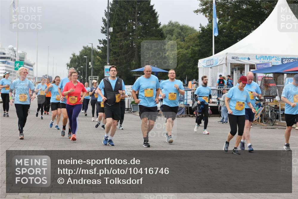 13.09.2026 - Kiel Lauf Andreas Tolksdorf http://msf.ph/oto/10416746 13.09.2026 10:07:28 Kiellinie 9570, 7930, 4214, 1523, 3598, 621 meine-sportfotos.de