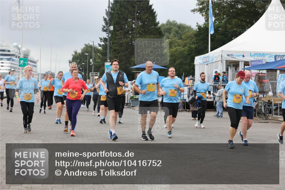 13.09.2026 - Kiel Lauf Andreas Tolksdorf http://msf.ph/oto/10416752 13.09.2026 10:07:28 Kiellinie 3, 7930, 8014, 9570, 422, 4214, 1523, 1000, 3598 meine-sportfotos.de