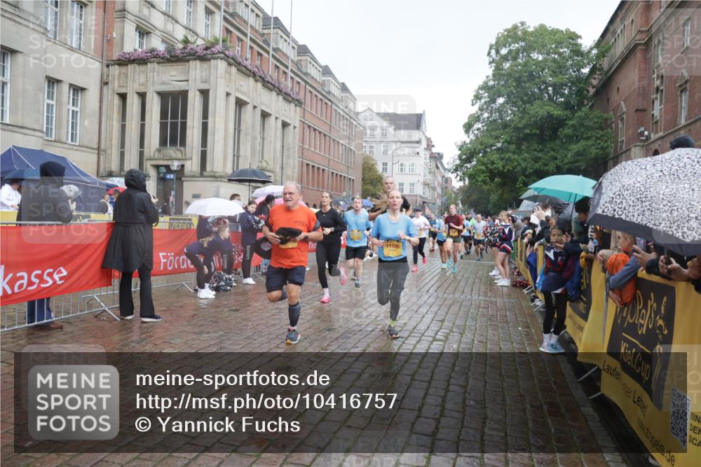 13.09.2026 - Kiel Lauf Yannick Fuchs http://msf.ph/oto/10416757 13.09.2026 10:48:38 Ziel 147, 170, 376, 418, 472, 1930, 2011, 2956, 3031, 3613, 3773, 3845, 4510, 4753, 5246, 5655, 5841, 6039, 7313, 7435, 7724, 8305, 8706, 9353, 9500, 9574, 12588, 12689, 199, 473, 854, 960, 1161, 1322, 1564, 1595, 1644, 1763, 1818, 2001, 2042, 2097, 2253, 2649, 2712, 3012, 3014, 3272, 3402, 3738, 4511, 4553, 4720, 4736, 4896, 5116, 5447, 5546, 6000, 6760, 7212, 7326, 8553, 8737, 9972, 10234, 10265, 10672, 11005, 11349, 11383, 439, 727, 3012, 3014, 10933 meine-sportfotos.de