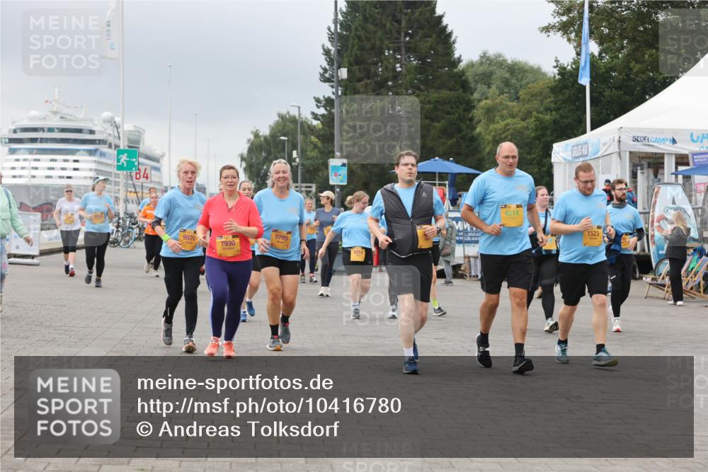 13.09.2026 - Kiel Lauf Andreas Tolksdorf http://msf.ph/oto/10416780 13.09.2026 10:07:29 Kiellinie 247, 9570, 7930, 9799, 8014, 4214, 1523 meine-sportfotos.de