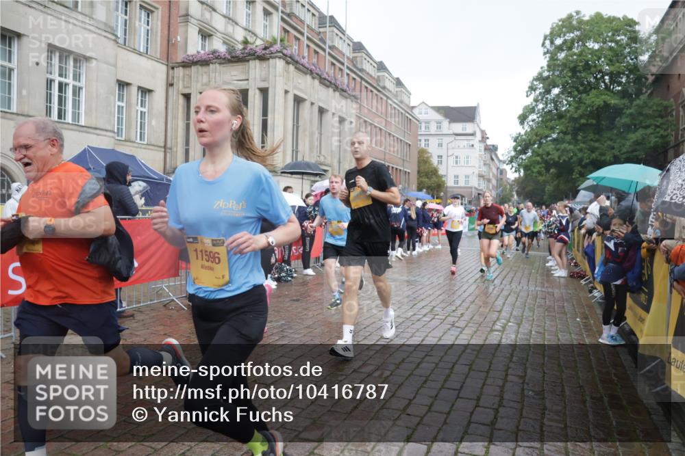 13.09.2026 - Kiel Lauf Yannick Fuchs http://msf.ph/oto/10416787 13.09.2026 10:48:39 Ziel 147, 170, 376, 418, 472, 1930, 2011, 2956, 3031, 3613, 3773, 3845, 4201, 4510, 4753, 5246, 5655, 5841, 6039, 7313, 7354, 7435, 7724, 8305, 8706, 9353, 9500, 9574, 12588, 12689, 199, 473, 854, 960, 1161, 1322, 1564, 1595, 1644, 1763, 1818, 2001, 2042, 2097, 2253, 2649, 2712, 3272, 3402, 3738, 4511, 4553, 4720, 4736, 4753, 4896, 5116, 5447, 5546, 6000, 6760, 7212, 7326, 8553, 8737, 9972, 10234, 10265, 10672, 11005, 11349, 11383, 439, 727, 3012, 3014, 10933 meine-sportfotos.de