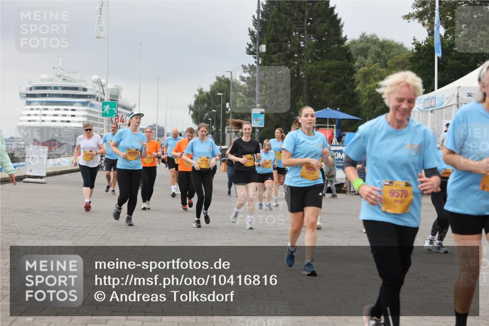 13.09.2026 - Kiel Lauf Andreas Tolksdorf http://msf.ph/oto/10416816 13.09.2026 10:07:33 Kiellinie 247, 4, 1158, 12193, 1713, 1170, 1442, 428, 8826, 9570 meine-sportfotos.de