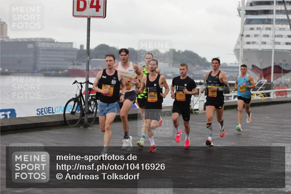 13.09.2026 - Kiel Lauf Andreas Tolksdorf http://msf.ph/oto/10416926 13.09.2026 10:55:48 Kiellinie 4, 03, 6694, 379, 2875, 11804 meine-sportfotos.de