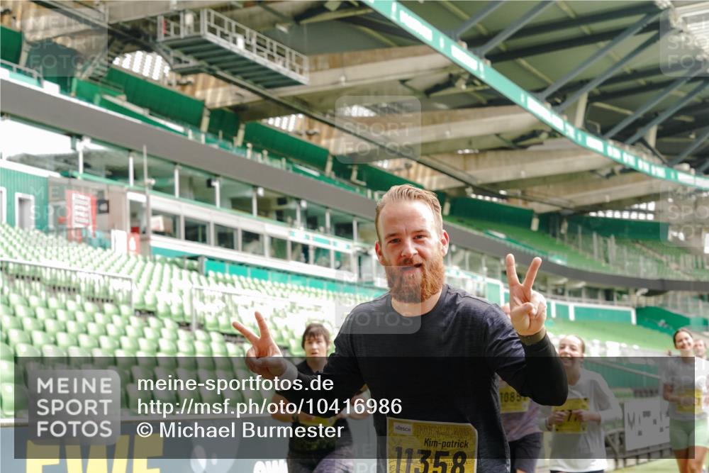 13.09.2026 - 21. swb-Marathon Bremen Michael Burmester http://msf.ph/oto/10416986 13.09.2026 10:42:27 Laufen im Stadion 10002, 10148, 10155, 10163, 10247, 10303, 10330, 10361, 10362, 10395, 10396, 10399, 10414, 10419, 10422, 10461, 10462, 10474, 10490, 10491, 10519, 10527, 10546, 10547, 10557, 10572, 10644, 10665, 10705, 10706, 10719, 10722, 10752, 10768, 10773, 10776, 10784, 10804, 10805, 10854, 10859, 10880, 10889, 10909, 10963, 10977, 11026, 11027, 11041, 11043, 11048, 11078, 11084, 11085, 11090, 11097, 11098, 11140, 11173, 11192, 11274 meine-sportfotos.de