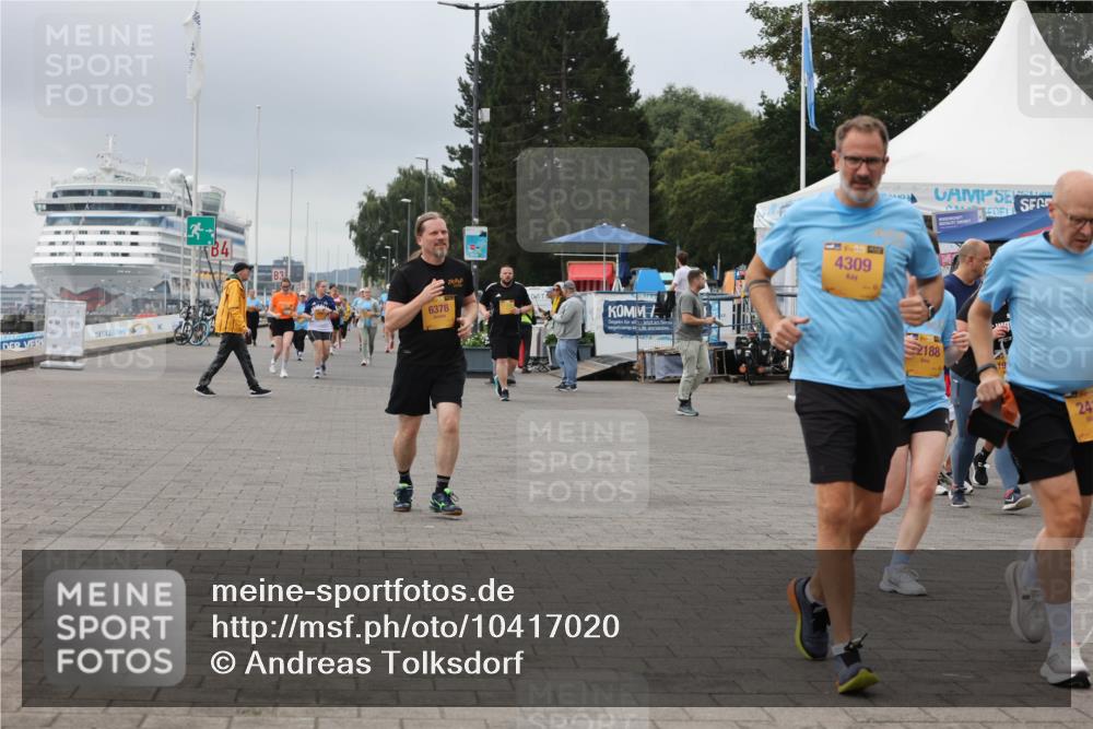 13.09.2026 - Kiel Lauf Andreas Tolksdorf http://msf.ph/oto/10417020 13.09.2026 10:07:45 Kiellinie 6378, 7, 39, 4309, 2188, 19, 24 meine-sportfotos.de
