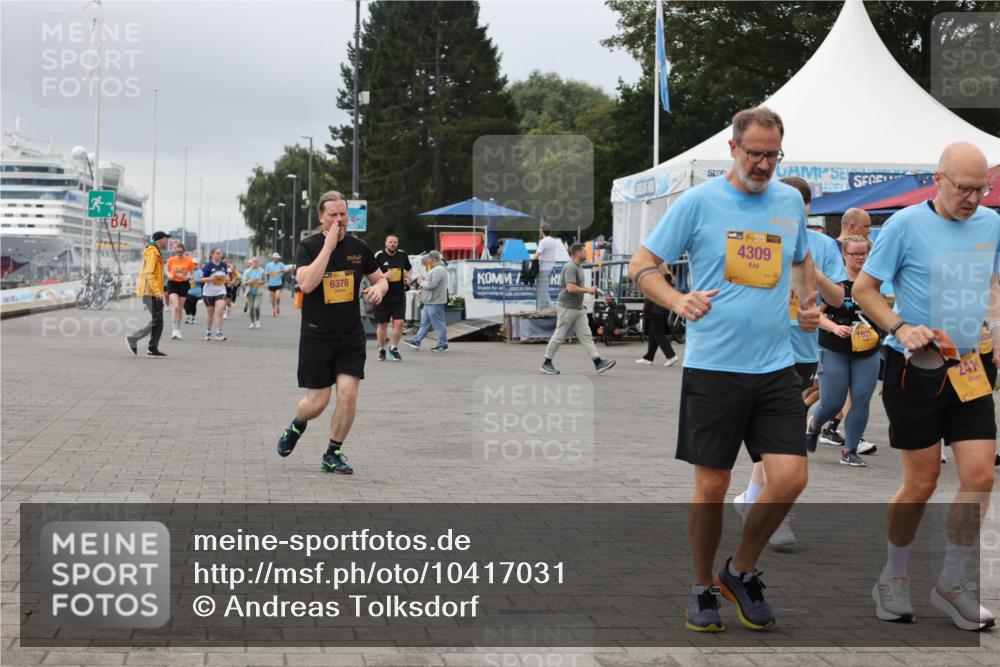 13.09.2026 - Kiel Lauf Andreas Tolksdorf http://msf.ph/oto/10417031 13.09.2026 10:07:45 Kiellinie 4, 6378, 39, 4309, 1922 meine-sportfotos.de