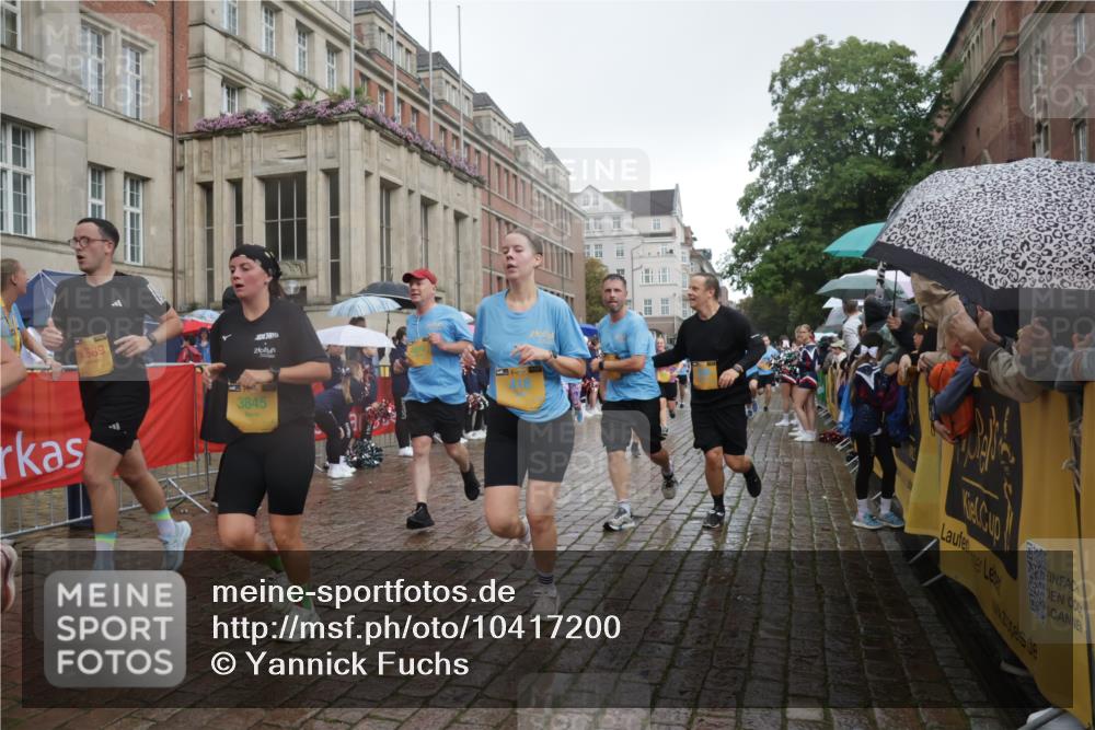 13.09.2026 - Kiel Lauf Yannick Fuchs http://msf.ph/oto/10417200 13.09.2026 10:49:12 Ziel 810, 1087, 1483, 1533, 1732, 1989, 2051, 2074, 2810, 2879, 3399, 3640, 4140, 4206, 4670, 4815, 4865, 4876, 5480, 5543, 5614, 6855, 6933, 7182, 7545, 8032, 8329, 8594, 8991, 10079, 10411, 10481, 11475, 12305, 73, 147, 170, 418, 439, 598, 727, 966, 1185, 1455, 1930, 2383, 2810, 3158, 3399, 3496, 3613, 3631, 3795, 3845, 3916, 4201, 4510, 4528, 4809, 5074, 5228, 5246, 5803, 6046, 6050, 6087, 6305, 6376, 6745, 7789, 7906, 7999, 8032, 8271, 8377, 8891, 959, 1770, 2133, 147 meine-sportfotos.de