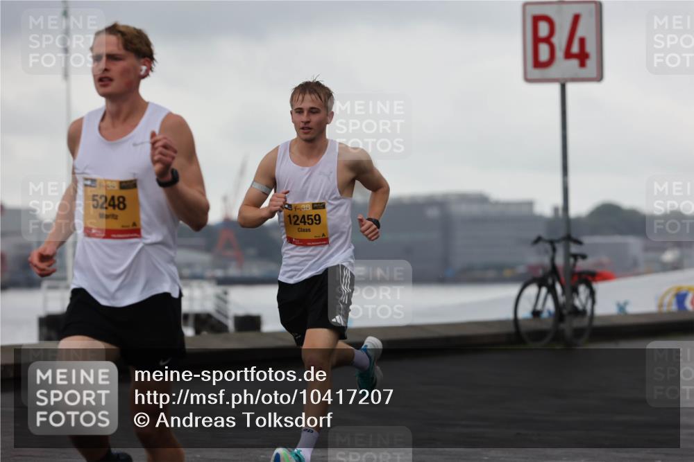 13.09.2026 - Kiel Lauf Andreas Tolksdorf http://msf.ph/oto/10417207 13.09.2026 10:56:21 Kiellinie 5248, 38, 12459, 4 meine-sportfotos.de