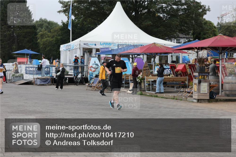 13.09.2026 - Kiel Lauf Andreas Tolksdorf http://msf.ph/oto/10417210 13.09.2026 10:07:52 Kiellinie  meine-sportfotos.de