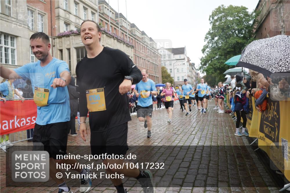 13.09.2026 - Kiel Lauf Yannick Fuchs http://msf.ph/oto/10417232 13.09.2026 10:49:14 Ziel 810, 1087, 1483, 1533, 1732, 1989, 2051, 2074, 2879, 3523, 3640, 3895, 4140, 4206, 4599, 4670, 4815, 4865, 4876, 5480, 5543, 5614, 6855, 6933, 7182, 7545, 8329, 8594, 9396, 10079, 10411, 10481, 12305, 73, 418, 439, 598, 727, 966, 1087, 1185, 1455, 1930, 2383, 2810, 3158, 3399, 3496, 3631, 3795, 3916, 4140, 4201, 4510, 4528, 4809, 5074, 5228, 5246, 5803, 6046, 6050, 6087, 6305, 6376, 6745, 7789, 7906, 7999, 8032, 8271, 8377, 8891, 959, 1770, 2133, 147 meine-sportfotos.de