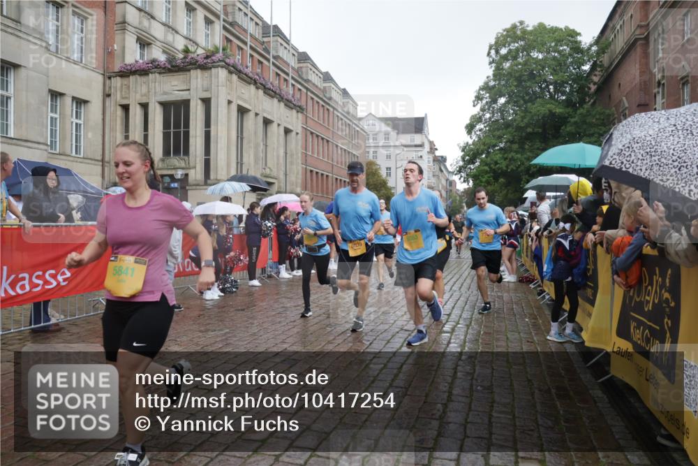13.09.2026 - Kiel Lauf Yannick Fuchs http://msf.ph/oto/10417254 13.09.2026 10:49:16 Ziel 810, 1483, 1533, 1732, 1989, 2010, 2051, 2074, 2879, 3523, 3640, 3895, 4206, 4599, 4670, 4815, 4865, 4876, 5480, 5543, 5614, 6855, 6933, 7182, 7545, 8275, 8329, 8416, 8594, 9396, 10079, 10411, 12305, 73, 439, 598, 727, 966, 1087, 1185, 1455, 1483, 1732, 1930, 1989, 2383, 2810, 3158, 3399, 3496, 3631, 3795, 3916, 4140, 4201, 4528, 4809, 4865, 4876, 5074, 5228, 5246, 5803, 6046, 6050, 6087, 6305, 6376, 6745, 7789, 7906, 7999, 8032, 8271, 8377, 8891, 959, 1770, 2133, 147 meine-sportfotos.de