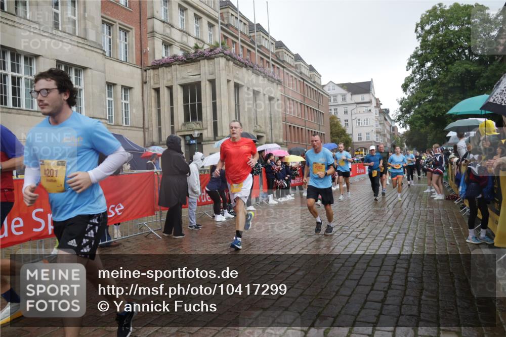 13.09.2026 - Kiel Lauf Yannick Fuchs http://msf.ph/oto/10417299 13.09.2026 10:49:19 Ziel 810, 1533, 2010, 2051, 2074, 2879, 3523, 3895, 4169, 4206, 4599, 4670, 4815, 4937, 5480, 5543, 5614, 6855, 6933, 7182, 8078, 8275, 8416, 8594, 9172, 9396, 9436, 10079, 10888, 12305, 73, 439, 598, 727, 966, 1087, 1185, 1455, 1483, 1533, 1732, 1989, 2383, 2810, 2879, 3158, 3399, 3496, 3631, 3640, 3795, 3916, 4140, 4201, 4528, 4809, 4865, 4876, 5074, 5228, 5803, 6046, 6050, 6087, 6305, 6376, 6745, 7545, 7789, 7906, 7999, 8032, 8271, 8329, 8377, 8594, 8891, 959, 1770, 2133, 147 meine-sportfotos.de