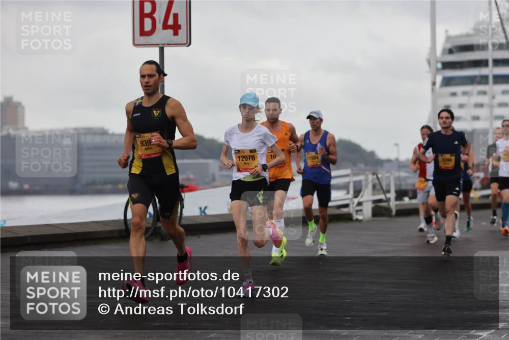 13.09.2026 - Kiel Lauf Andreas Tolksdorf http://msf.ph/oto/10417302 13.09.2026 10:56:22 Kiellinie 4, 39, 939, 12078, 10, 11504, 3398 meine-sportfotos.de