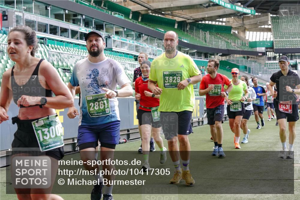 13.09.2026 - 21. swb-Marathon Bremen Michael Burmester http://msf.ph/oto/10417305 13.09.2026 13:20:10 Laufen im Stadion 333, 464, 512, 704, 921, 938, 1066, 1129, 1156, 1409, 1431, 1439, 1446, 1506, 1697, 1756, 1765, 1815, 1846, 1916, 2010, 2028, 2064, 2139, 2201, 2224, 2240, 2278, 2315, 2349, 2394, 2395, 2417, 2437, 2501, 2519, 2533, 2557, 2563, 2588, 2622, 2626, 2689, 2694, 2695, 2702, 2703, 2722, 2756, 2786, 2793, 2843, 2845, 2886, 2944, 2983, 3004, 3017, 3018, 3031, 3035, 3036, 3037, 3046, 3059, 3072, 3102, 3116, 3139, 3189, 3198, 3243, 3263, 3264, 3285, 3287, 3310, 3315, 3619 meine-sportfotos.de