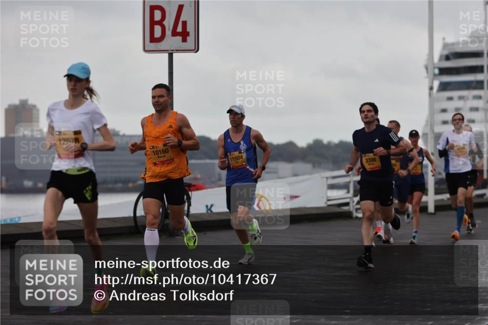 13.09.2026 - Kiel Lauf Andreas Tolksdorf http://msf.ph/oto/10417367 13.09.2026 10:56:24 Kiellinie 12078, 3, 4, 10160, 11504, 3398, 4347, 201 meine-sportfotos.de
