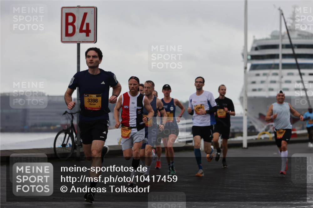 13.09.2026 - Kiel Lauf Andreas Tolksdorf http://msf.ph/oto/10417459 13.09.2026 10:56:25 Kiellinie 4, 3398 meine-sportfotos.de