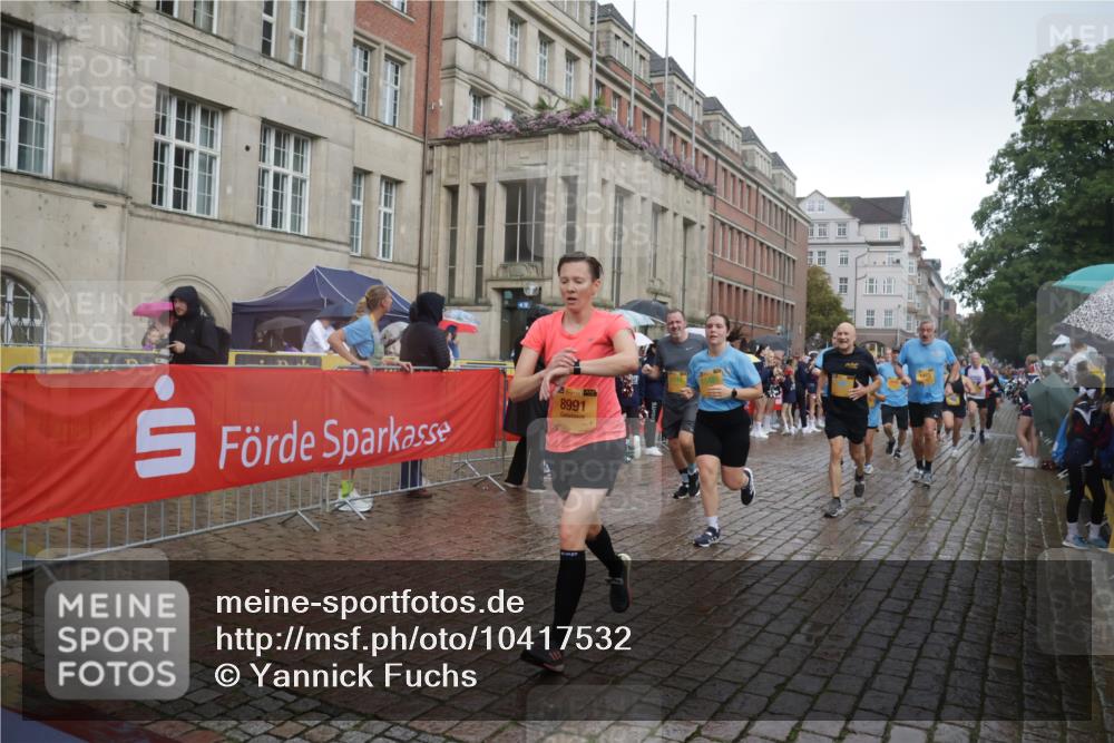 13.09.2026 - Kiel Lauf Yannick Fuchs http://msf.ph/oto/10417532 13.09.2026 10:49:37 Ziel 959, 1770, 2167, 2245, 2668, 2705, 3259, 3294, 3528, 3979, 4049, 5054, 5179, 5651, 5741, 6024, 6034, 6292, 6321, 6339, 6877, 6972, 7311, 8263, 8717, 9040, 9469, 10037, 10191, 10204, 10516, 11354, 11880, 12180, 12515, 810, 1087, 1483, 1533, 1732, 1770, 1989, 2010, 2051, 2074, 2133, 2810, 2879, 3399, 3523, 3640, 3895, 4140, 4169, 4206, 4599, 4670, 4815, 4865, 4876, 4937, 5054, 5480, 5543, 5614, 6034, 6855, 6933, 7182, 7545, 8032, 8329, 8594, 73 meine-sportfotos.de