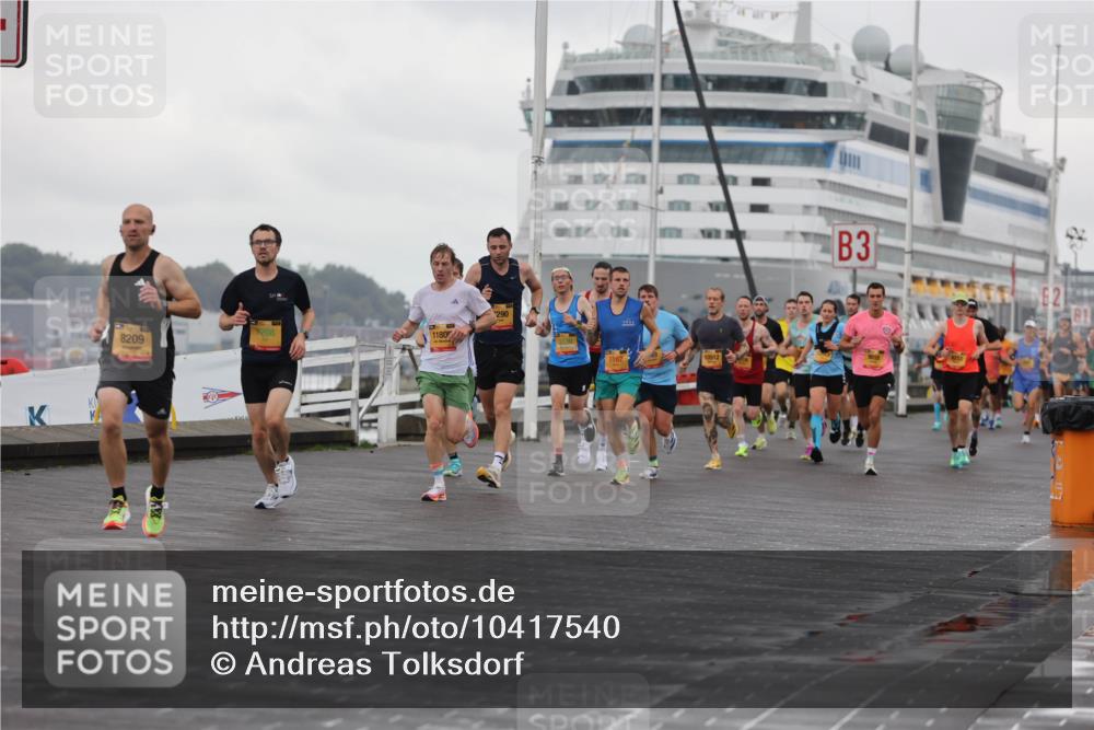 13.09.2026 - Kiel Lauf Andreas Tolksdorf http://msf.ph/oto/10417540 13.09.2026 10:56:41 Kiellinie 7208, 1180, 8209, 290, 10512, 3, 2, 22 meine-sportfotos.de