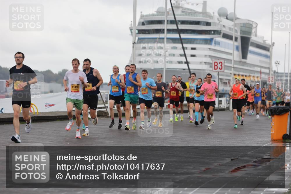 13.09.2026 - Kiel Lauf Andreas Tolksdorf http://msf.ph/oto/10417637 13.09.2026 10:56:42 Kiellinie 3, 11809, 90, 3730, 6182, 6549, 10512, 316, 9855 meine-sportfotos.de