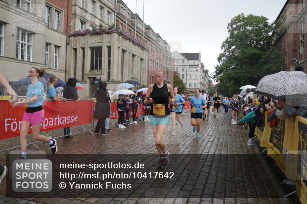 13.09.2026 - Kiel Lauf Yannick Fuchs http://msf.ph/oto/10417642 13.09.2026 10:49:45 Ziel 1388, 2245, 2668, 3008, 3164, 3294, 3311, 3459, 3508, 3979, 4049, 5179, 5350, 5370, 5651, 5849, 6024, 6157, 6292, 6339, 6827, 6831, 6877, 7011, 8263, 8644, 8977, 9037, 9107, 9275, 9449, 10037, 10191, 10204, 10703, 11354, 11524, 11880, 12378, 12410, 810, 959, 1770, 2010, 2051, 2074, 2133, 2167, 2705, 3259, 3523, 3528, 3895, 3979, 4169, 4206, 4599, 4670, 4815, 4937, 5054, 5480, 5543, 5614, 5741, 6034, 6321, 6855, 6933, 7182, 1533 meine-sportfotos.de