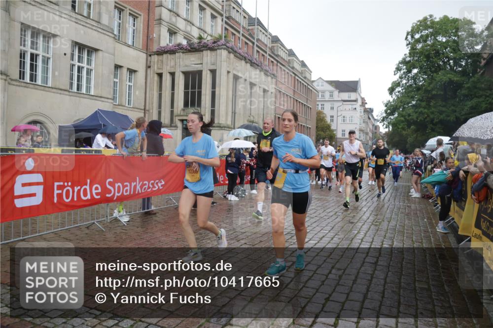 13.09.2026 - Kiel Lauf Yannick Fuchs http://msf.ph/oto/10417665 13.09.2026 10:49:47 Ziel 1388, 2245, 2668, 3008, 3164, 3294, 3311, 3459, 3508, 4049, 5350, 5370, 5651, 5849, 6024, 6157, 6292, 6827, 6830, 6831, 6877, 7011, 8237, 8263, 8595, 8644, 8977, 9037, 9107, 9275, 9449, 10191, 10703, 11354, 11524, 11712, 11880, 12378, 12410, 810, 959, 1770, 2010, 2051, 2074, 2133, 2167, 2705, 3259, 3523, 3528, 3895, 3979, 4169, 4206, 4599, 4815, 4937, 5054, 5179, 5480, 5614, 5741, 6034, 6292, 6321, 6339, 6855, 7182, 1533 meine-sportfotos.de