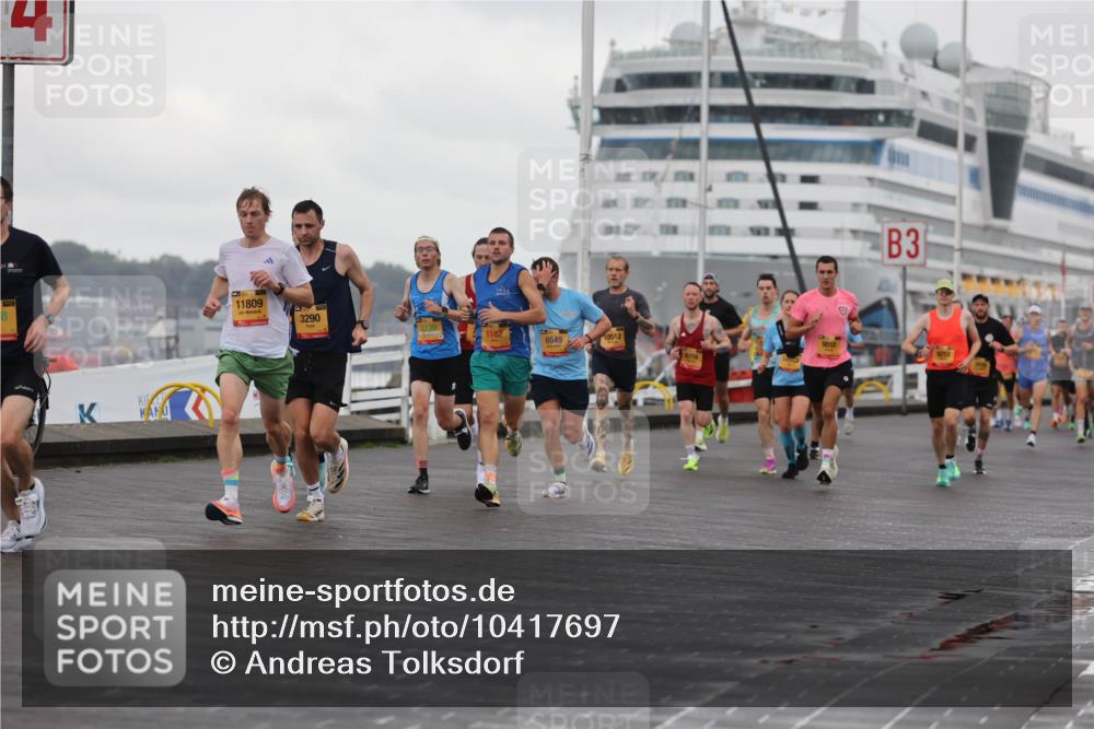 13.09.2026 - Kiel Lauf Andreas Tolksdorf http://msf.ph/oto/10417697 13.09.2026 10:56:43 Kiellinie 8, 4, 11809, 3290, 3730, 6182, 6549, 10512, 8316, 3, 9253 meine-sportfotos.de