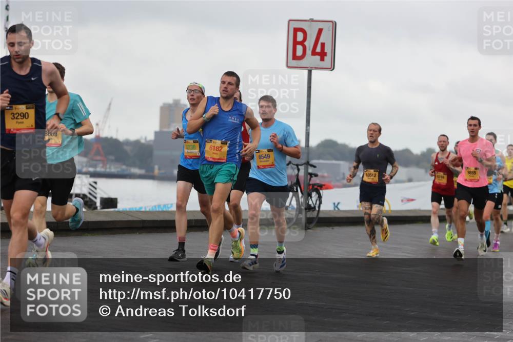 13.09.2026 - Kiel Lauf Andreas Tolksdorf http://msf.ph/oto/10417750 13.09.2026 10:56:46 Kiellinie 3290, 8669, 3730, 39, 6182, 6549, 4, 10512, 1316, 9855 meine-sportfotos.de