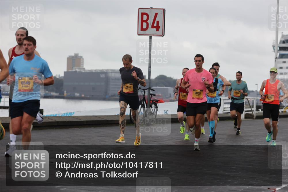 13.09.2026 - Kiel Lauf Andreas Tolksdorf http://msf.ph/oto/10417811 13.09.2026 10:56:48 Kiellinie 6549, 4, 10008, 10512, 83, 9855, 9253, 9316 meine-sportfotos.de