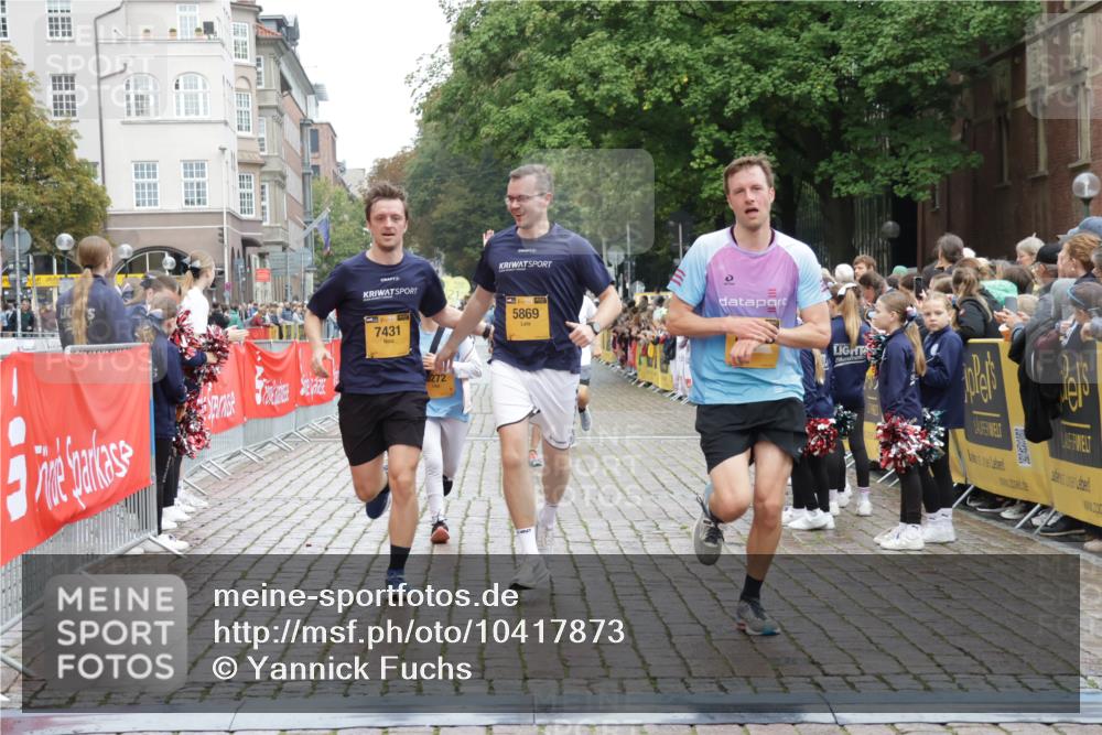 13.09.2026 - Kiel Lauf Yannick Fuchs http://msf.ph/oto/10417873 13.09.2026 09:39:14 Ziel 20, 1927, 5272, 5398, 5869, 7216, 7431, 12496, 12682, 12833, 682, 1702, 3814, 4314, 7747, 8313, 8482, 8943, 9759, 9838, 10415, 10894, 3522, 4104, 8591, 8807, 9351, 3814, 4518, 4975, 6989, 8482, 10415 meine-sportfotos.de