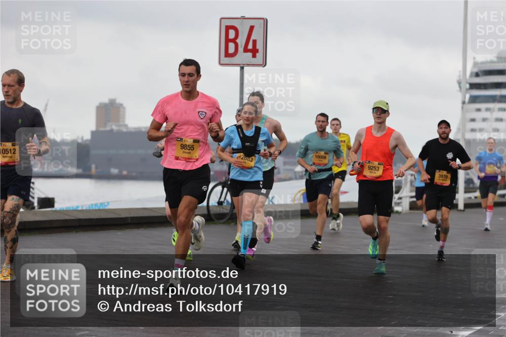 13.09.2026 - Kiel Lauf Andreas Tolksdorf http://msf.ph/oto/10417919 13.09.2026 10:56:49 Kiellinie 39, 0512, 1, 38, 9855, 4, 10008, 9253, 12683, 3970 meine-sportfotos.de