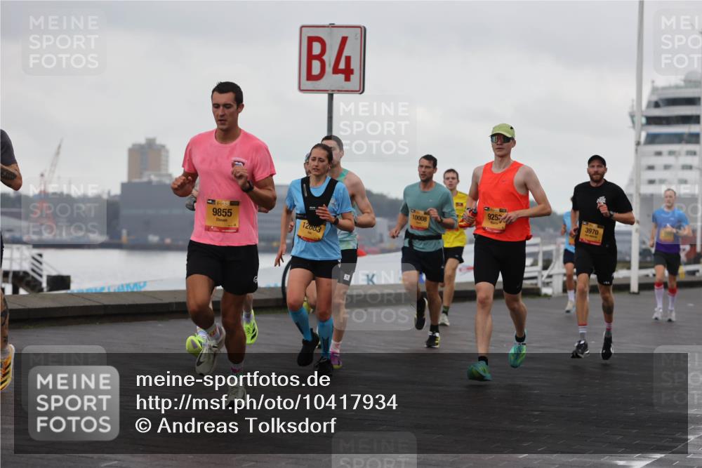 13.09.2026 - Kiel Lauf Andreas Tolksdorf http://msf.ph/oto/10417934 13.09.2026 10:56:49 Kiellinie 1, 39, 9855, 4, 12083, 10008, 9252, 3970 meine-sportfotos.de