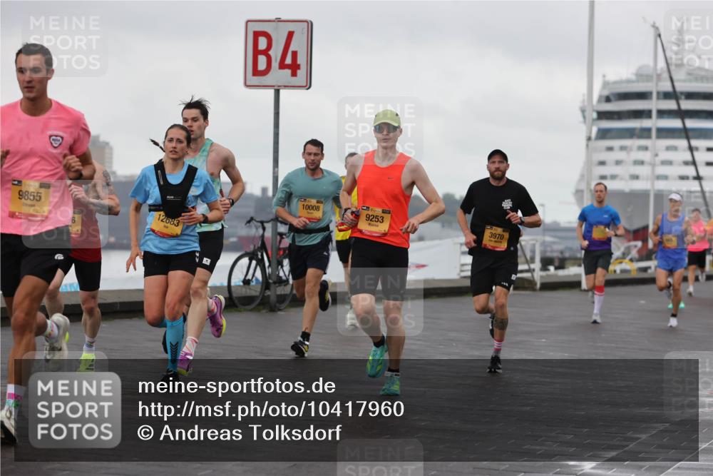 13.09.2026 - Kiel Lauf Andreas Tolksdorf http://msf.ph/oto/10417960 13.09.2026 10:56:50 Kiellinie 9855, 6, 12683, 4, 10008, 39, 9253, 3970 meine-sportfotos.de