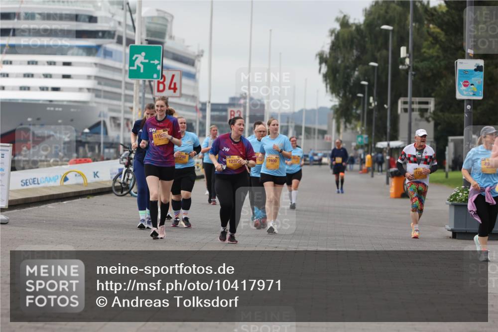 13.09.2026 - Kiel Lauf Andreas Tolksdorf http://msf.ph/oto/10417971 13.09.2026 10:08:20 Kiellinie 3, 4, 119, 298, 1237, 7400, 89 meine-sportfotos.de