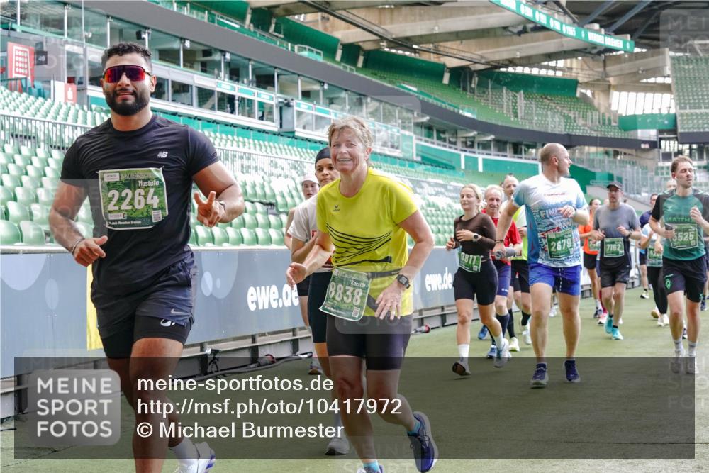 13.09.2026 - 21. swb-Marathon Bremen Michael Burmester http://msf.ph/oto/10417972 13.09.2026 13:20:23 Laufen im Stadion 333, 464, 512, 620, 704, 938, 1066, 1129, 1156, 1409, 1439, 1446, 1506, 1697, 1756, 1808, 1815, 1846, 1916, 2010, 2028, 2064, 2139, 2201, 2224, 2240, 2258, 2278, 2315, 2349, 2394, 2395, 2414, 2417, 2437, 2501, 2519, 2533, 2557, 2563, 2588, 2626, 2689, 2694, 2695, 2702, 2703, 2722, 2736, 2756, 2786, 2793, 2843, 2845, 2886, 2983, 3004, 3010, 3017, 3018, 3031, 3035, 3036, 3037, 3046, 3059, 3070, 3072, 3074, 3102, 3116, 3139, 3189, 3198, 3243, 3263, 3264, 3310, 3315 meine-sportfotos.de