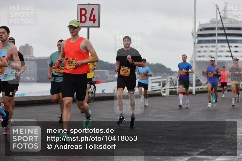 13.09.2026 - Kiel Lauf Andreas Tolksdorf http://msf.ph/oto/10418053 13.09.2026 10:56:51 Kiellinie 10, 4, 0008, 9253, 3970 meine-sportfotos.de