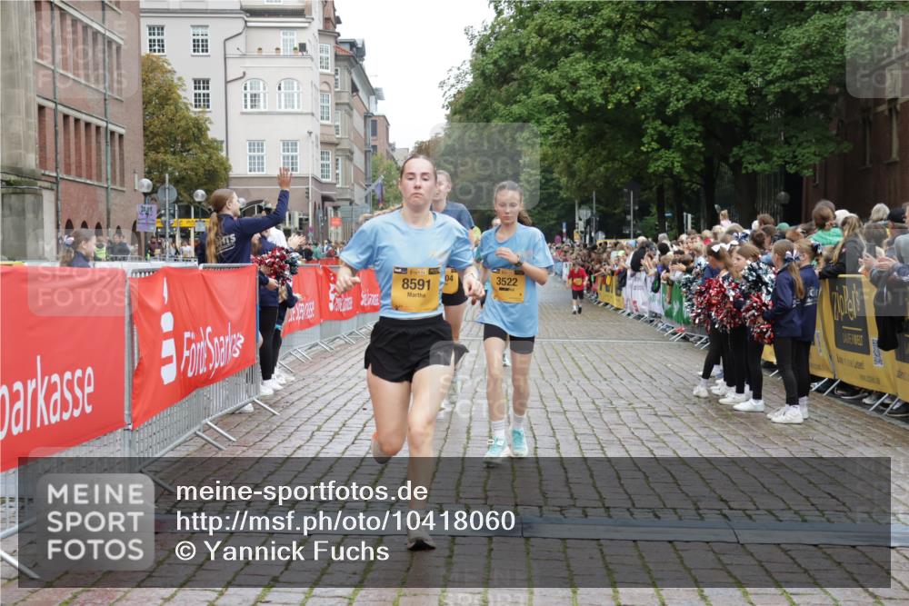 13.09.2026 - Kiel Lauf Yannick Fuchs http://msf.ph/oto/10418060 13.09.2026 09:39:26 Ziel 3522, 4104, 5272, 5398, 7216, 8591, 8807, 12833, 20, 682, 1702, 1927, 4314, 5272, 5398, 5869, 7431, 8313, 8943, 9838, 12496, 12682, 4090, 4862, 9351, 9444, 9782, 10303, 10769, 12172, 4314, 7747, 8313, 9759, 9838, 10894 meine-sportfotos.de