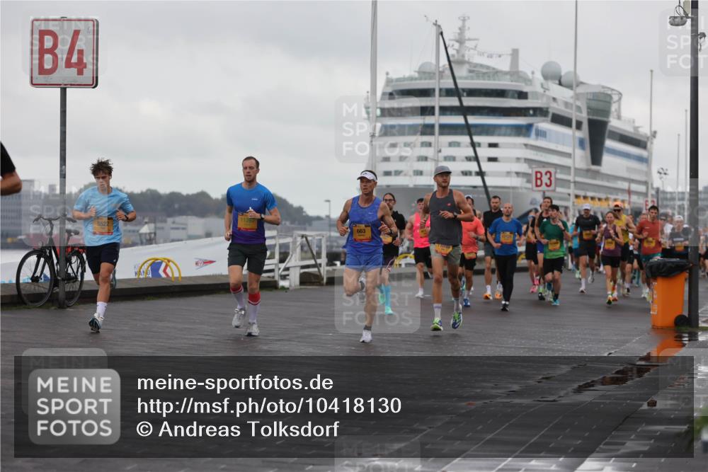 13.09.2026 - Kiel Lauf Andreas Tolksdorf http://msf.ph/oto/10418130 13.09.2026 10:56:52 Kiellinie 4, 5522, 1267, 663, 11085, 12121, 3 meine-sportfotos.de