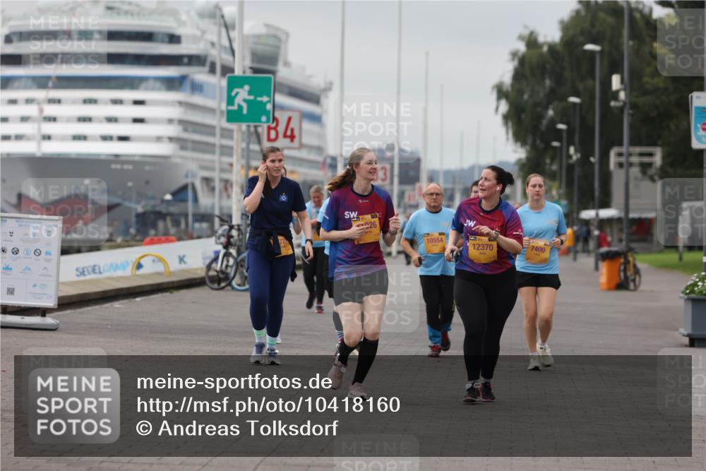 13.09.2026 - Kiel Lauf Andreas Tolksdorf http://msf.ph/oto/10418160 13.09.2026 10:08:24 Kiellinie 4, 3, 1326, 10554, 7400, 12370 meine-sportfotos.de